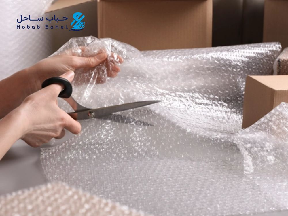 چطور با نایلون حبابدار از آسیب دیدگی مبلمان در اسباب کشی جلوگیری کنیم؟ چطور با نایلون حبابدار از آسیب دیدگی مبلمان در اسباب کشی جلوگیری کنیم؟